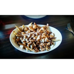 Regular poutine.