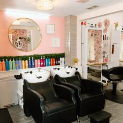 Salon Bloom - Fort Myers, FL - Enjoy a wash and blowout, in our incredibly comfortable shampoo bowls! We are open 7 days a week!