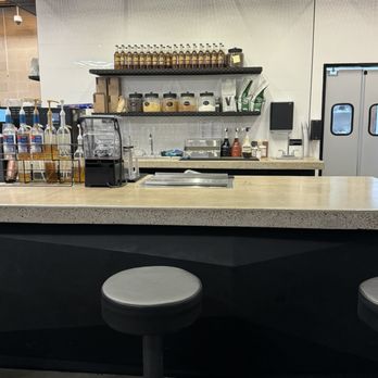 Hando Coffee Bar - Coffee & Tea Near Me - Manvel, Texas