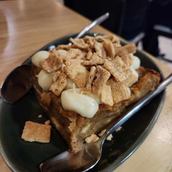 Redbird Scratch Kitchen + Bar - Cinnamon Roll Bread Pudding - Chicken Wings Near Me - Tucson, Arizona Redbird Scratch Kitchen + Bar - Cinnamon Roll Bread Pudding - Chicken Wings Near Me - Tucson, Arizona