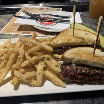 Patties & Pints - American Near Me - Valley Center, California Patties & Pints - American Near Me - Valley Center, California