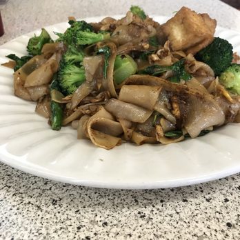 Chapter Two - pad see ew - Thai Near Me - Loma Linda, California Chapter Two - pad see ew - Thai Near Me - Loma Linda, California