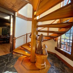 St Orres - Entryway