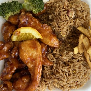 Chef Li - Orange Chicken lunch portion, only $7.06 1130 am to 3 pm. - Chinese Near Me - Oldsmar, Florida Chef Li - Orange Chicken lunch portion, only $7.06 1130 am to 3 pm. - Chinese Near Me - Oldsmar, Florida