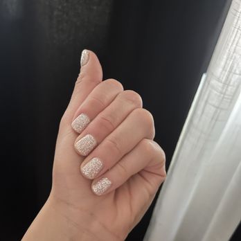 J Nails - I love my gel manicure! Great job, very friendly, I wish I asked her name, highly recommended! - Nail Salons Near Me - Las Vegas, Nevada J Nails - I love my gel manicure! Great job, very friendly, I wish I asked her name, highly recommended! - Nail Salons Near Me - Las Vegas, Nevada