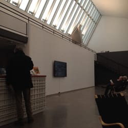 Lunds Konsthall - Bright entrance! Waiting for a guided tour :)