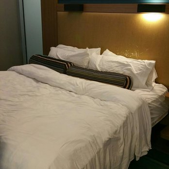 Aloft by Marriott Chesapeake - King size bed - Hotels Near Me - Chesapeake, Virginia