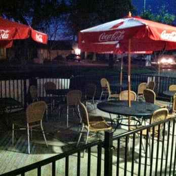 Extreme Hummus - Patio Seating - Mediterranean Near Me - Citrus Heights, California Extreme Hummus - Patio Seating - Mediterranean Near Me - Citrus Heights, California