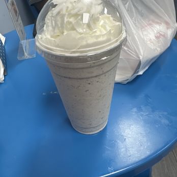 Razzleberry’s - Oreo Milkshake x Waffle Cone x Malt - Ice Cream & Frozen Yogurt Near Me - Fort Lauderdale, Florida Razzleberry’s - Oreo Milkshake x Waffle Cone x Malt - Ice Cream & Frozen Yogurt Near Me - Fort Lauderdale, Florida