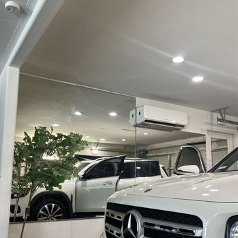 Midnight Window Tint - A/C + TV waiting room also a plus your car is right in sight! Thank you Angel - Car Window Tinting Near Me - Lancaster, California