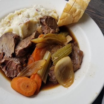 Metro Diner - Pot Roast - Breakfast & Brunch Near Me - Venice, Florida Metro Diner - Pot Roast - Breakfast & Brunch Near Me - Venice, Florida