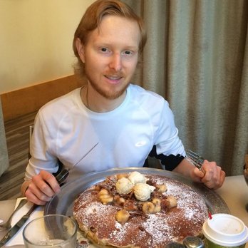 M.A.C. 24/7 - Elvis Pancakes - American Near Me - Honolulu, Hawaii