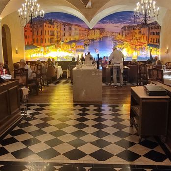 Truffle Pig - Wine Bars Near Me - Oshkosh, Wisconsin