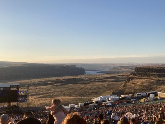 The Gorge Amphitheatre by null