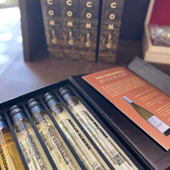 Moulin - Wine sampler - Bakeries Near Me - Newport Beach, California