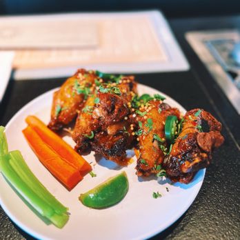 Hale Mo'olelo - Wings - Music Venues Near Me - Lahaina, Hawaii