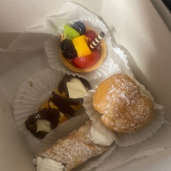 Westchester Bakery - Bakeries Near Me - Los Angeles, California Westchester Bakery - Bakeries Near Me - Los Angeles, California