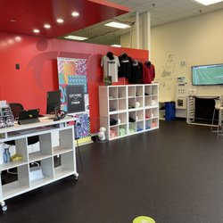 TOCA Football - Lynnwood - TOCA Lynnwood lobby