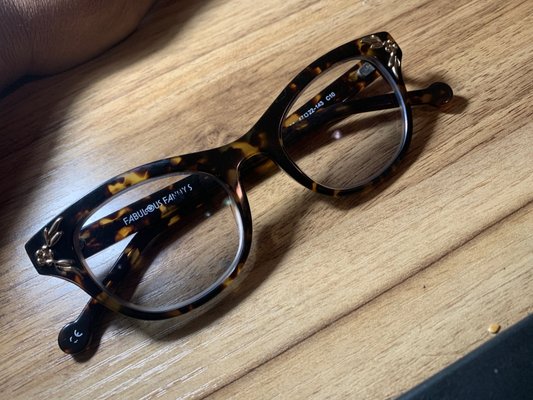 Women’s Glasses Fabulous Fannys Special Edition 226 48 24 145 MSRP $350 Tortoise d1049a4ed49c4317860c736a401103  main image 4