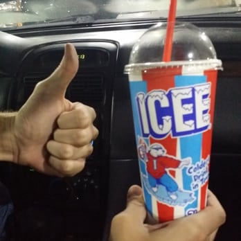 Pilot - a hand giving a thumbs up in a car - Gas Stations Near Me - Knoxville, Tennessee Pilot - a hand giving a thumbs up in a car - Gas Stations Near Me - Knoxville, Tennessee