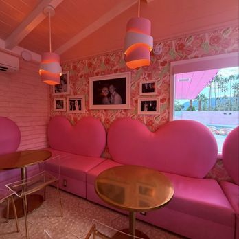 Trixie Motel - Hotels Near Me - Palm Springs, California Trixie Motel - Hotels Near Me - Palm Springs, California