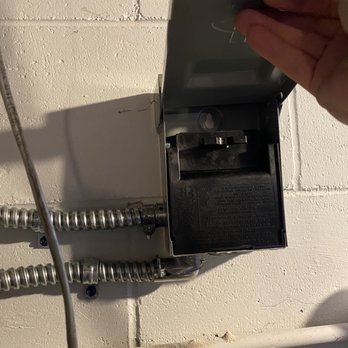 Prime Electric - Disconnect box - Electricians Near Me - Milwaukee, Wisconsin
