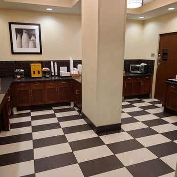 Hampton Inn Cleveland-Downtown - The shared kitchen - Hotels Near Me - Cleveland, Ohio Hampton Inn Cleveland-Downtown - The shared kitchen - Hotels Near Me - Cleveland, Ohio