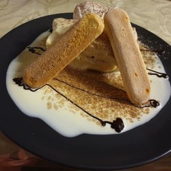 Amalfi Italian Pizzeria Restaurant - Tiramisu