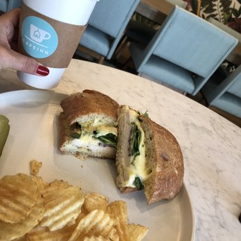 CafeInn - Chicken sandwich - Cafes Near Me - Jericho, New York