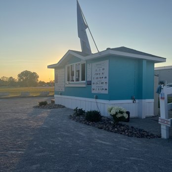 Lilly’s Snow Cones - a mobile home - Desserts Near Me - Lake St Louis MO
