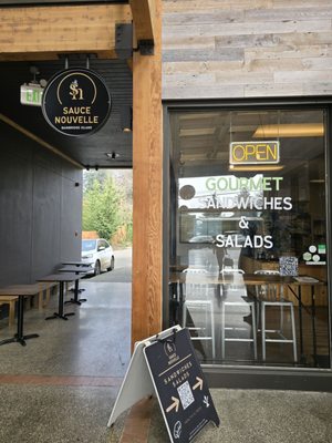 Sauce Nouvelle by null