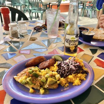 Cha Cha Coconuts - Tropical Mahi Mahi w/ Avocado-Mango salsa - Bars Near Me - Sarasota, Florida