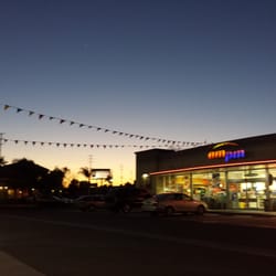 ampm - Outside AM PM