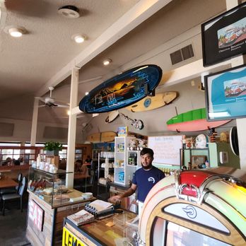 Original Breakfast House - As you walk in , dig the jukebox - Breakfast & Brunch Near Me - Phoenix, Arizona