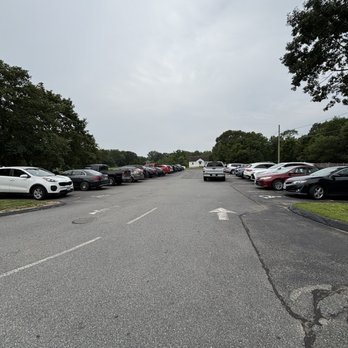 The Hamilton Diner - Big parking lot - Diners Near Me - Seekonk, Massachusetts The Hamilton Diner - Big parking lot - Diners Near Me - Seekonk, Massachusetts