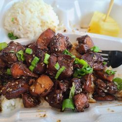 Hawaiian Bros Island Grill - Honolulu Chicken with pineapple skewer substituted for macaroni salad.