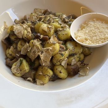 Dante Kitchen & Bar - Gnocchi with shaved truffles - Pubs Near Me - Amsterdam, New Hampshire Dante Kitchen & Bar - Gnocchi with shaved truffles - Pubs Near Me - Amsterdam, New Hampshire