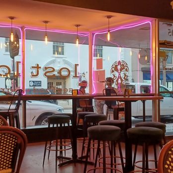 Lost Local - Cocktail Bars Near Me - Beaufort, South Carolina
