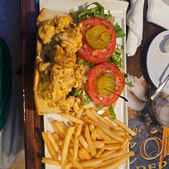 Conch Republic Grill - Shrimp po-boy - Seafood Near Me - North Redington Beach, Florida