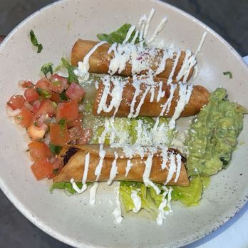 Viva Toro - $15 Enrolame la Flauta 5/5 - Mexican Near Me - Brooklyn, New York