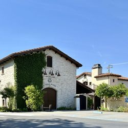 VJB Vineyards & Cellars - Front entrance