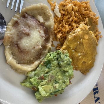 El Refran Mexican Buffet - Mexican Near Me - Farmers Branch, Texas