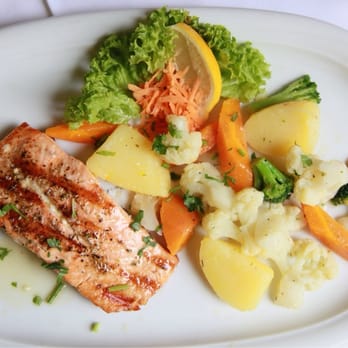 O Atlantico - Lachs gegrillt 9,50€ - Portuguese Near Me - Hamburg, HH O Atlantico - Lachs gegrillt 9,50€ - Portuguese Near Me - Hamburg, HH