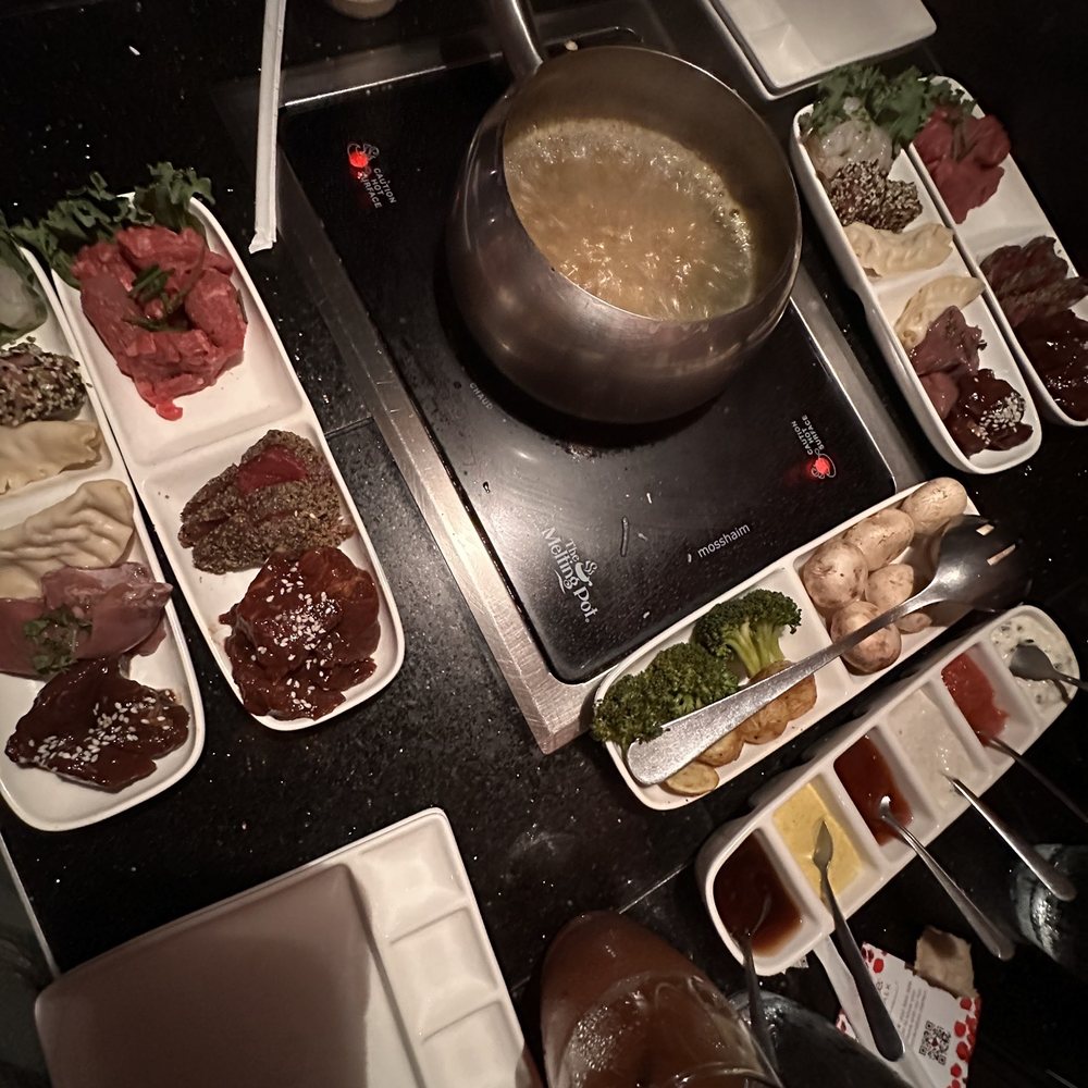 The Melting Pot 1 Anaheim photo 4