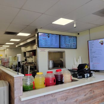 Valerie's Tacos - Here for lunch - Tacos Near Me - Oceanside, California