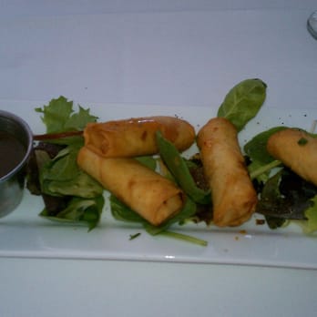 Hudson House River Inn - Veggie Spring Roll - Bed & Breakfast Near Me - Cold Spring, New York Hudson House River Inn - Veggie Spring Roll - Bed & Breakfast Near Me - Cold Spring, New York
