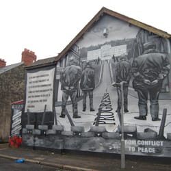 belfast famous black cab tours
