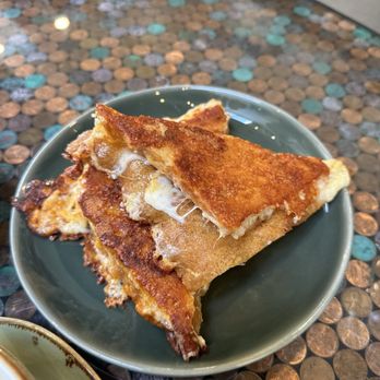 Rusty Ladle - Schmelty (Grilled Cheese) - Soup Near Me - San Francisco, California Rusty Ladle - Schmelty (Grilled Cheese) - Soup Near Me - San Francisco, California