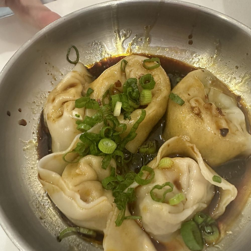 Yo! Bowl - Wonton in Chili Oil (5pcs) 红油抄手 (5个) - Asian Fusion Near Me - Carrollton, Texas Yo! Bowl - Wonton in Chili Oil (5pcs) 红油抄手 (5个) - Asian Fusion Near Me - Carrollton, Texas