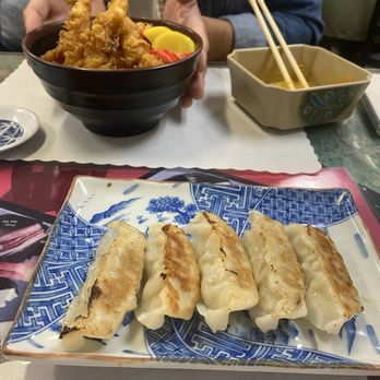 Toshi's - Gyoza and ten-don - Sushi Bars Near Me - Beaverton, Oregon Toshi's - Gyoza and ten-don - Sushi Bars Near Me - Beaverton, Oregon